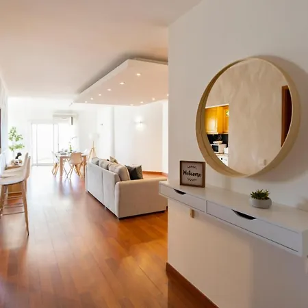Apartamento Spaceful In