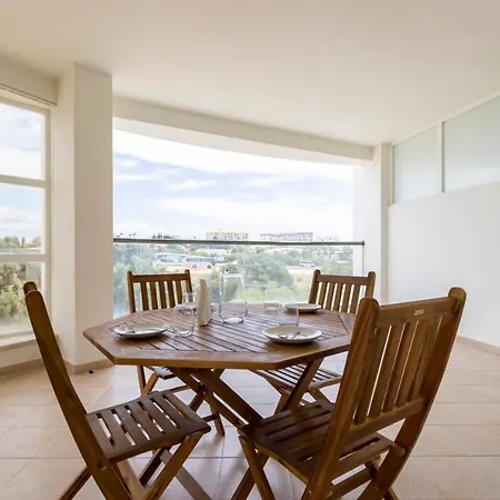 Apartamento Spaceful In *